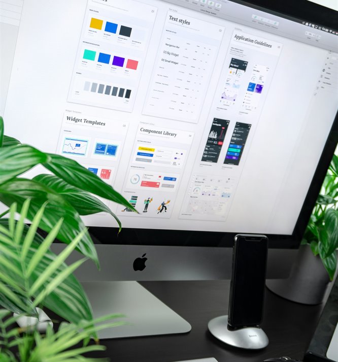 Design templates open on a desktop screen